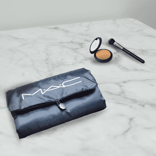 Estuche personalizados para ideas de https://artesaniacuadrado.com.es/neceseres-bolsos-mochilas-personalizados/