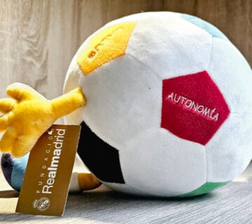 Peluches personalizados a medida para empresas